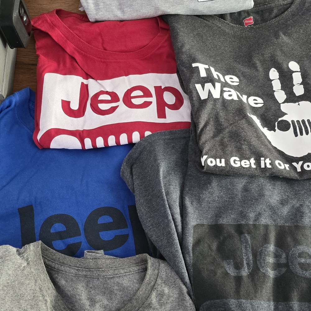 One Lot Of 7 Jeep Shirts - Picture 3 of 3